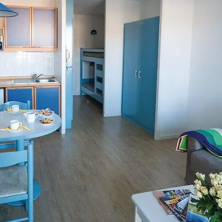 One-bedroom In Urrugne