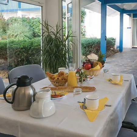 One-bedroom In * Urrugne